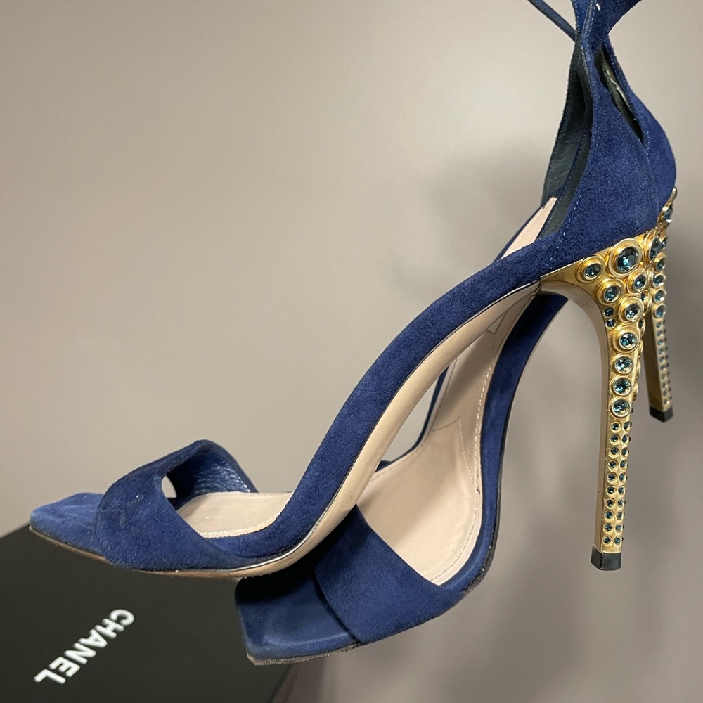 MIU MIU HEELS